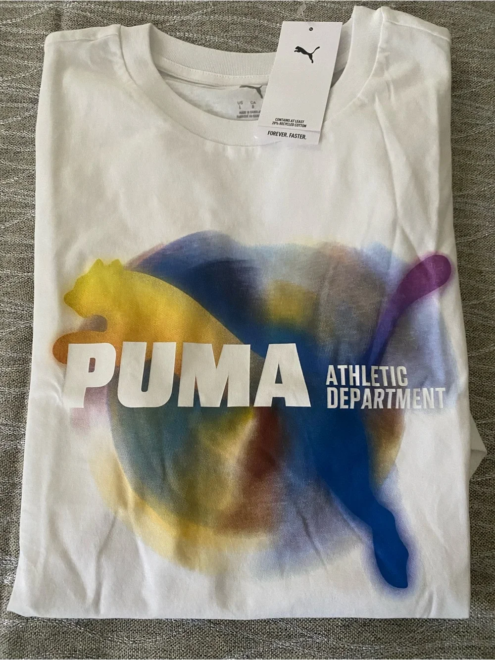 PUMA Bundle, sweat pants and tee shirt - Picture 6 of 8